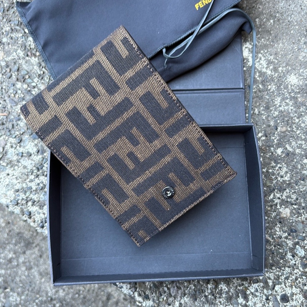Fendi Men's Check Wallet NIB